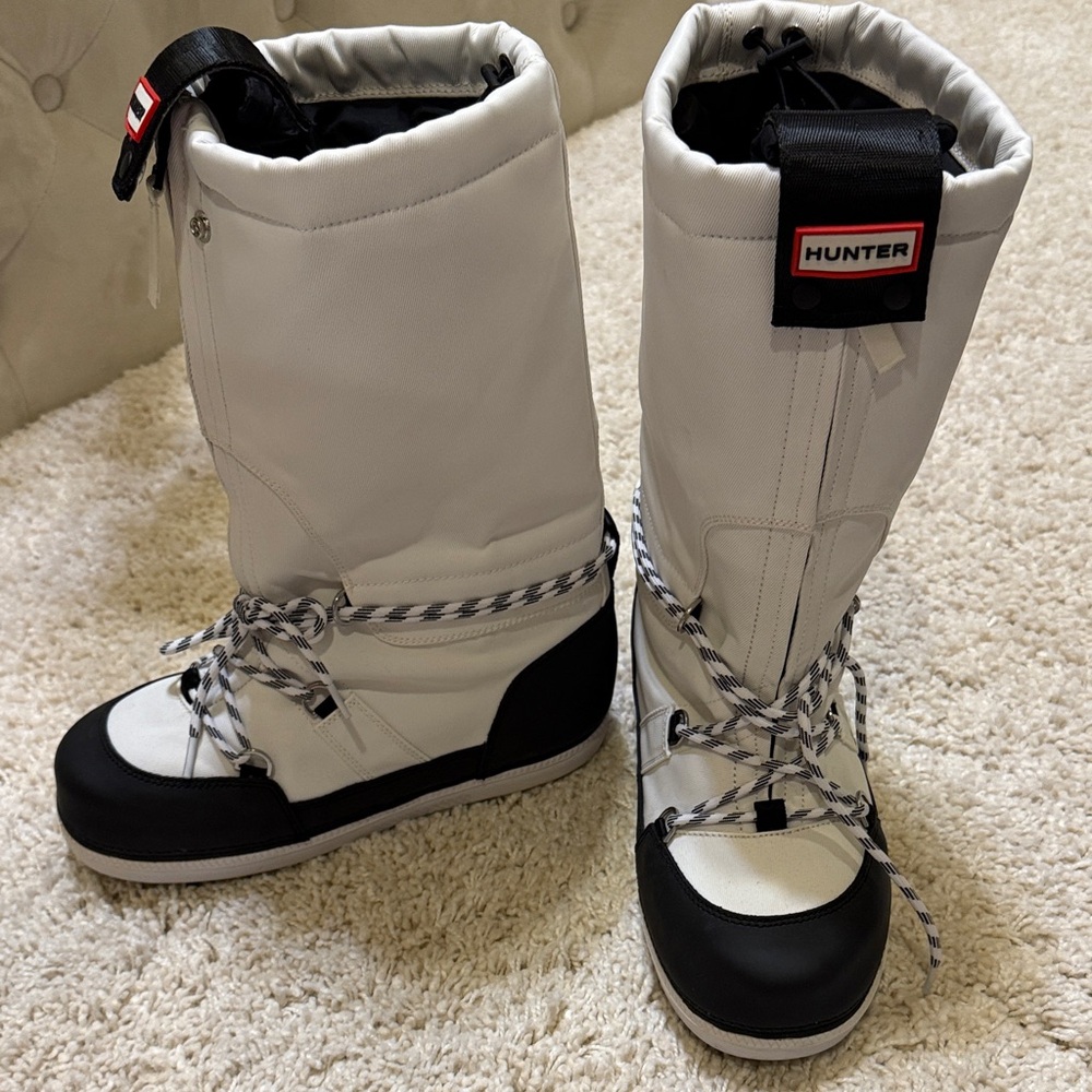 New Hunter moon boots women’s snow boot rain winter black white 6.5